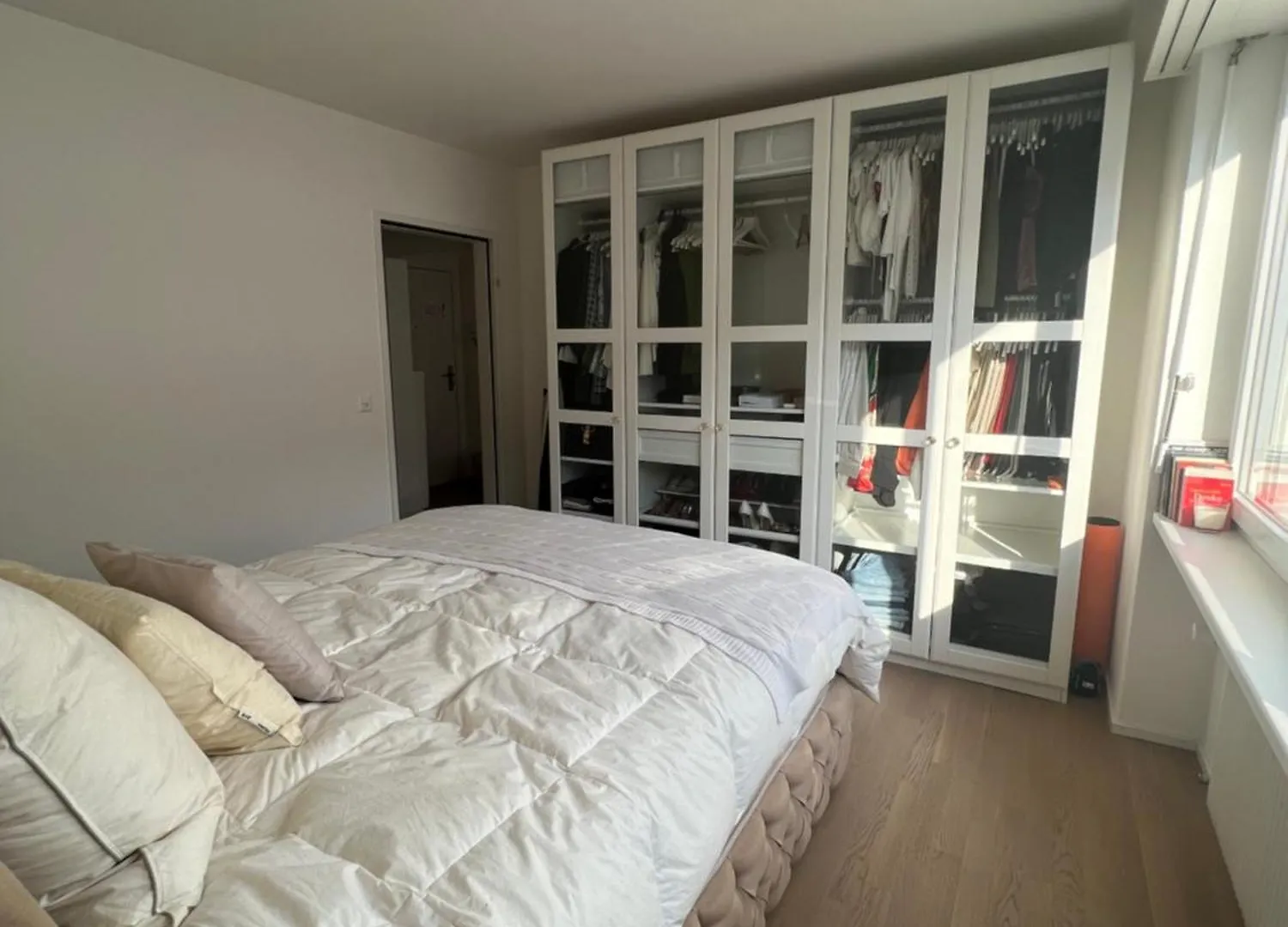 Best Located & Fully Equipped Apartment At Basel Sbb Main Station contacts